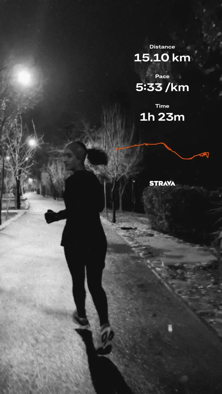 Yasamin Farjadian running picture